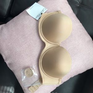 Brand new Calvin Klein strapless push up bra
